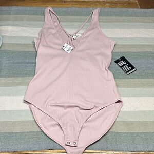 Express One Eleven Dusty Pink Ribbed V-Neck Bodysuit- Tags